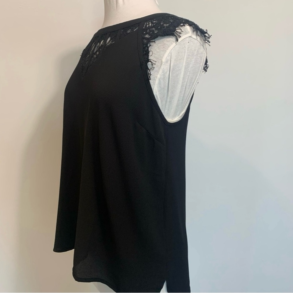 41 Hawthorn Black Lace Sleeveless Blouse – Size M - Picture 4 of 8